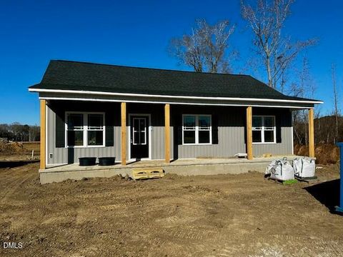 926 Micro Road W Selma NC 27576