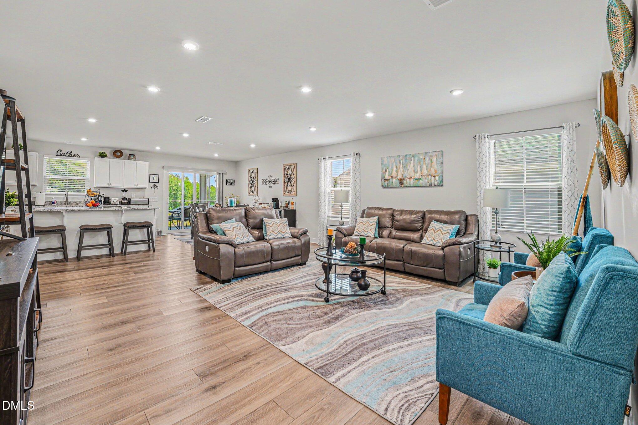 8573 Kenridge Lane