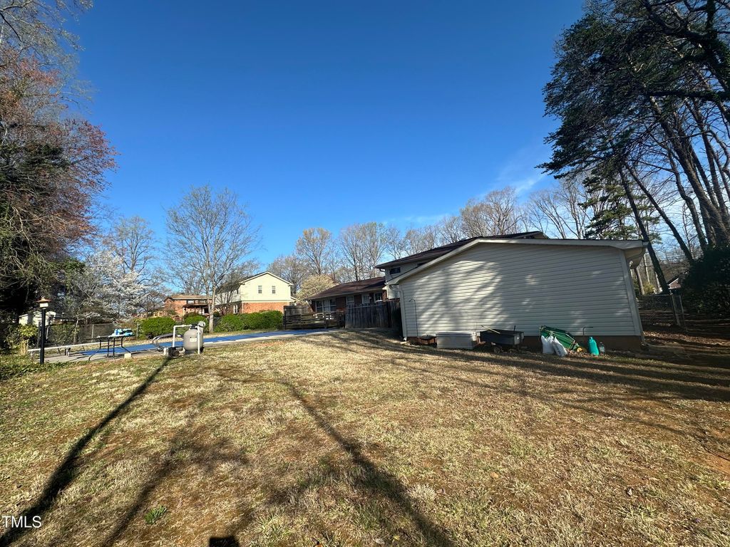 listing image 42