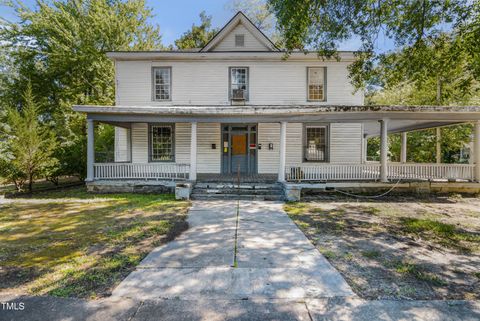 408 Lee Street NE Wilson NC 27893