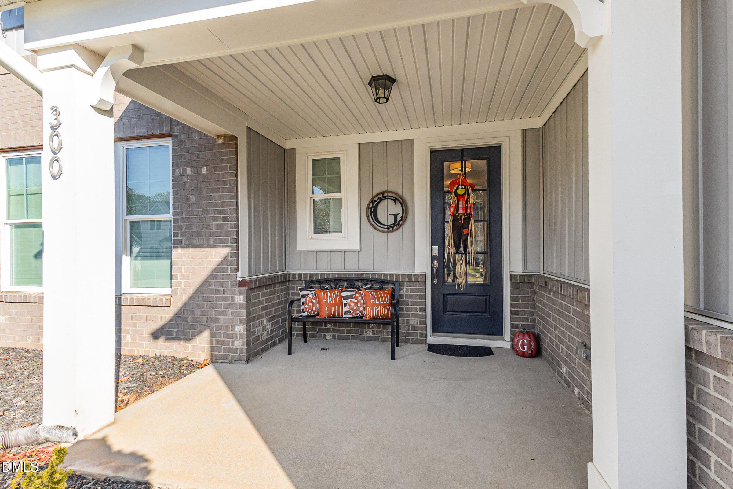 300 W Amber Oak Drive