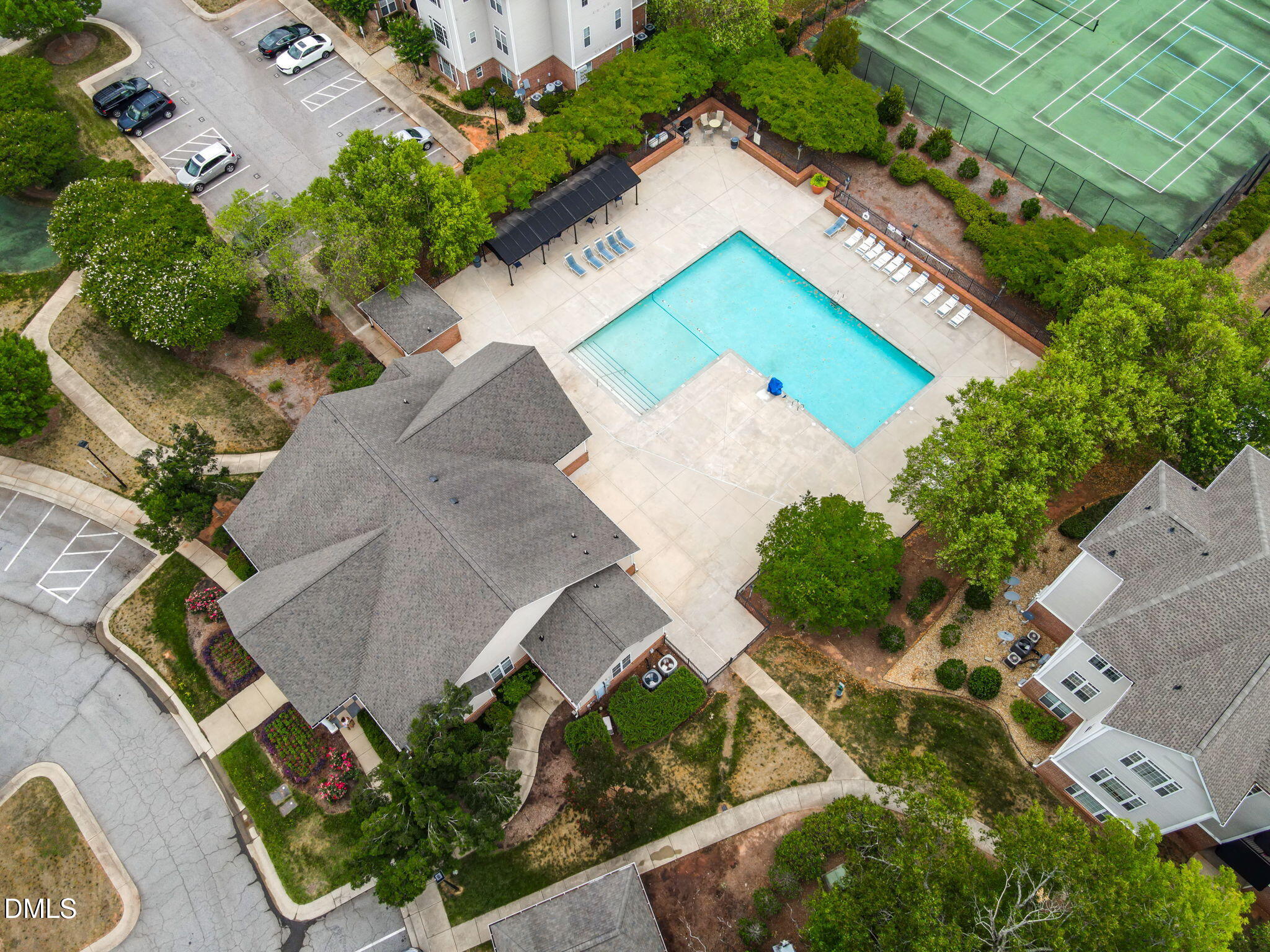 2501 Huntscroft Lane 100
