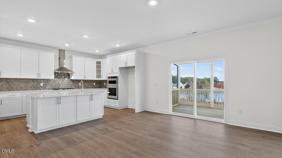 2116 Stoneridge Barn Way