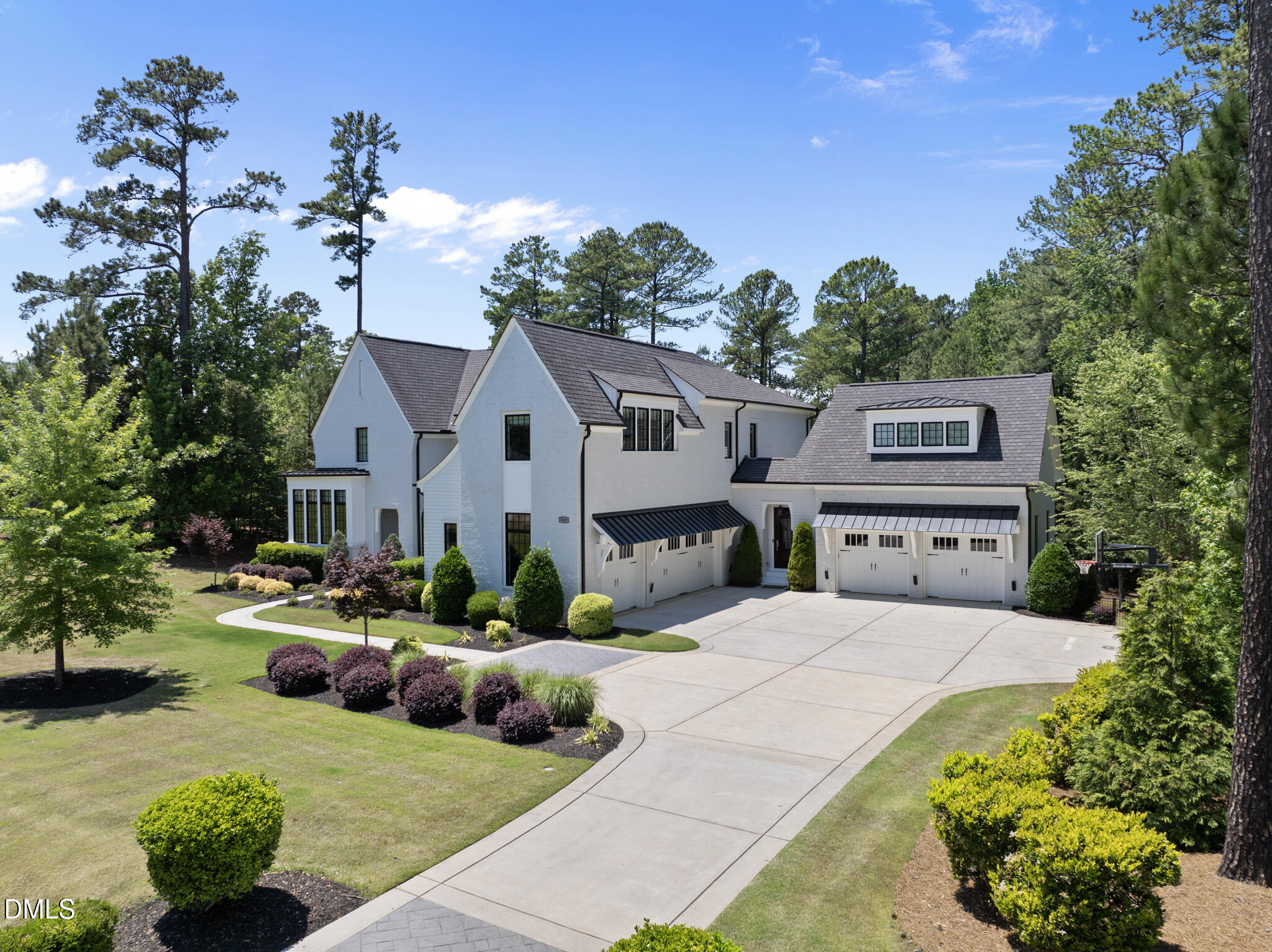 5109 Avalaire Oaks Drive