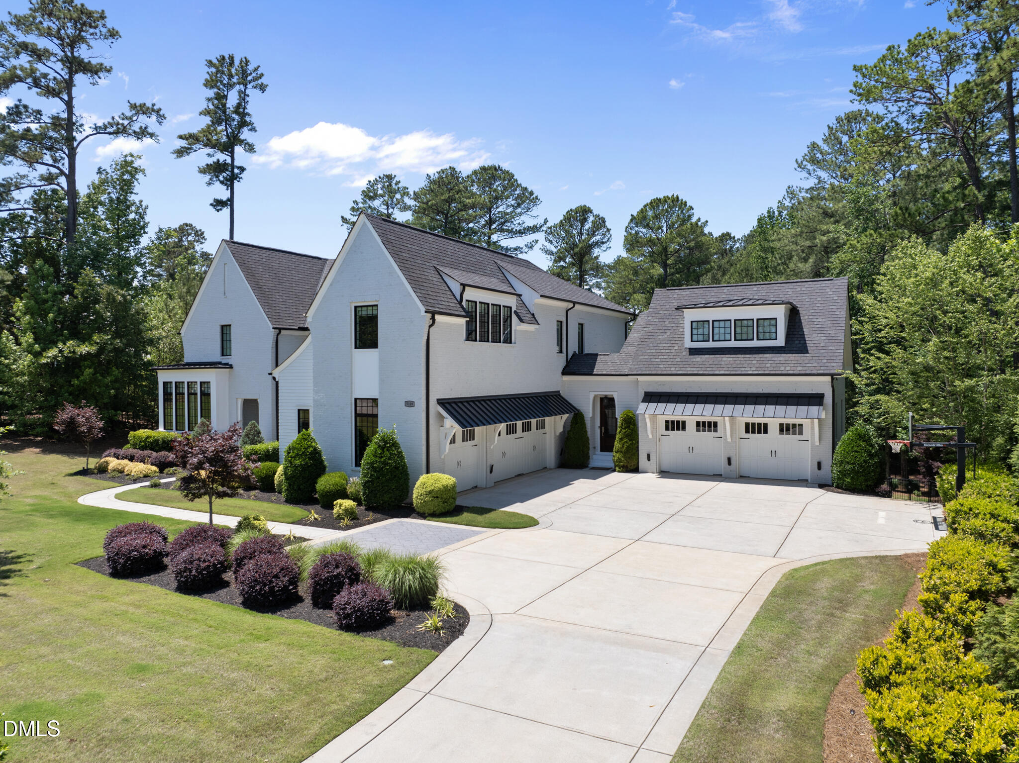 5109 Avalaire Oaks Drive