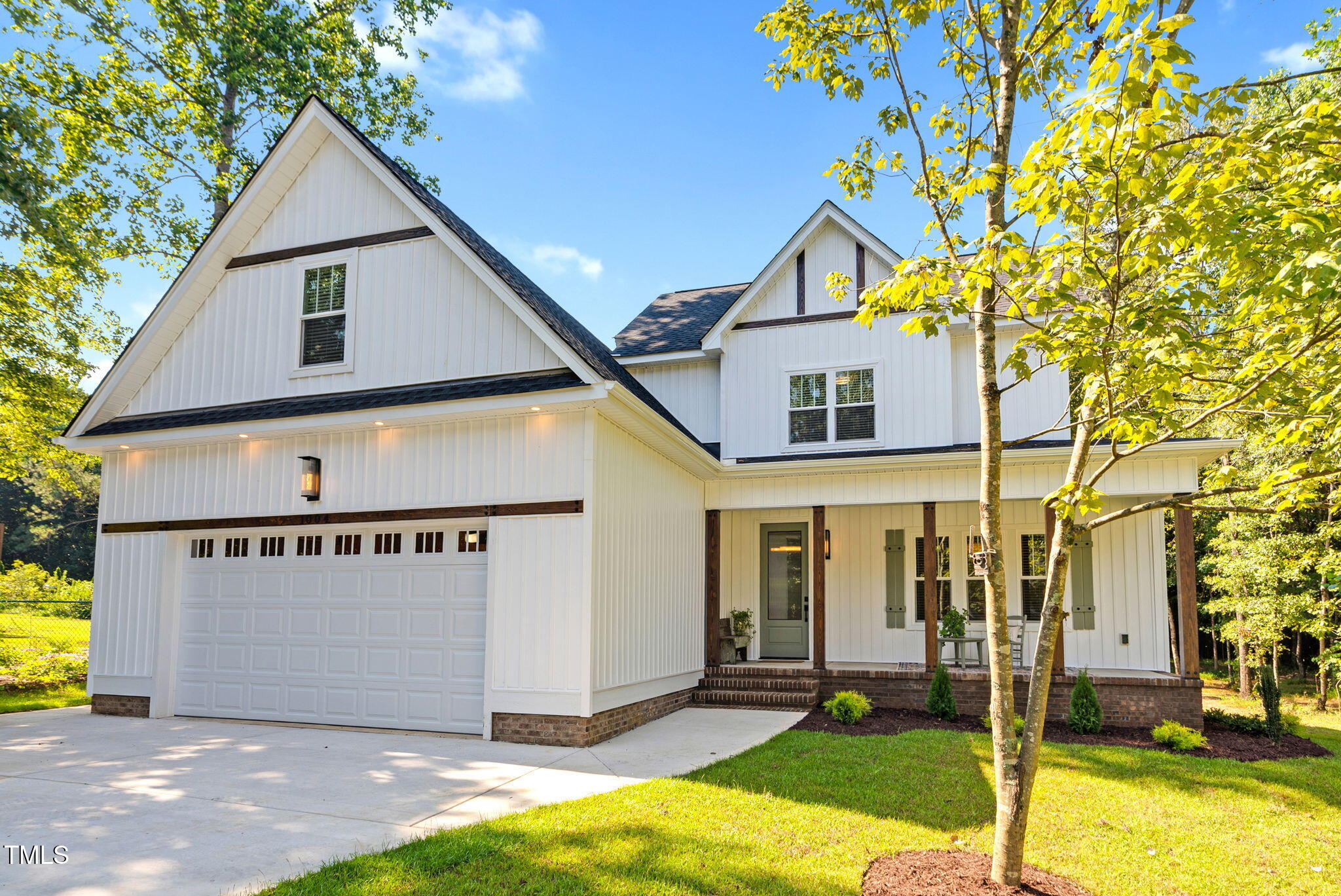 1004 Snow Peak Court