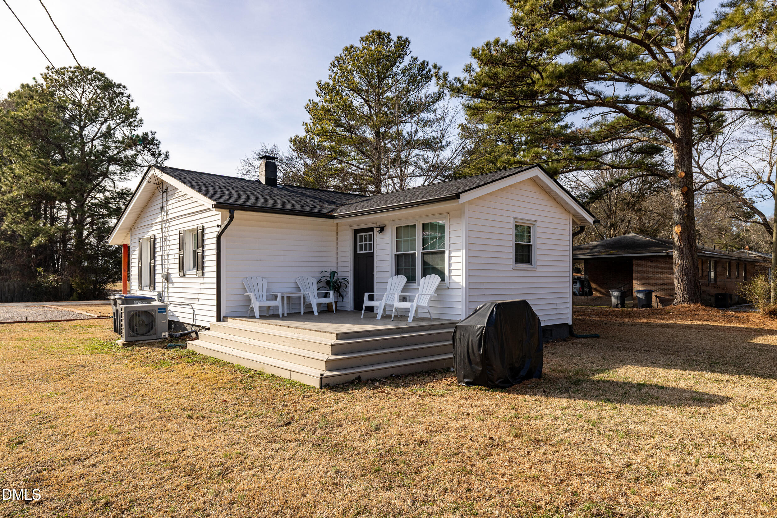 211 Viverette Avenue