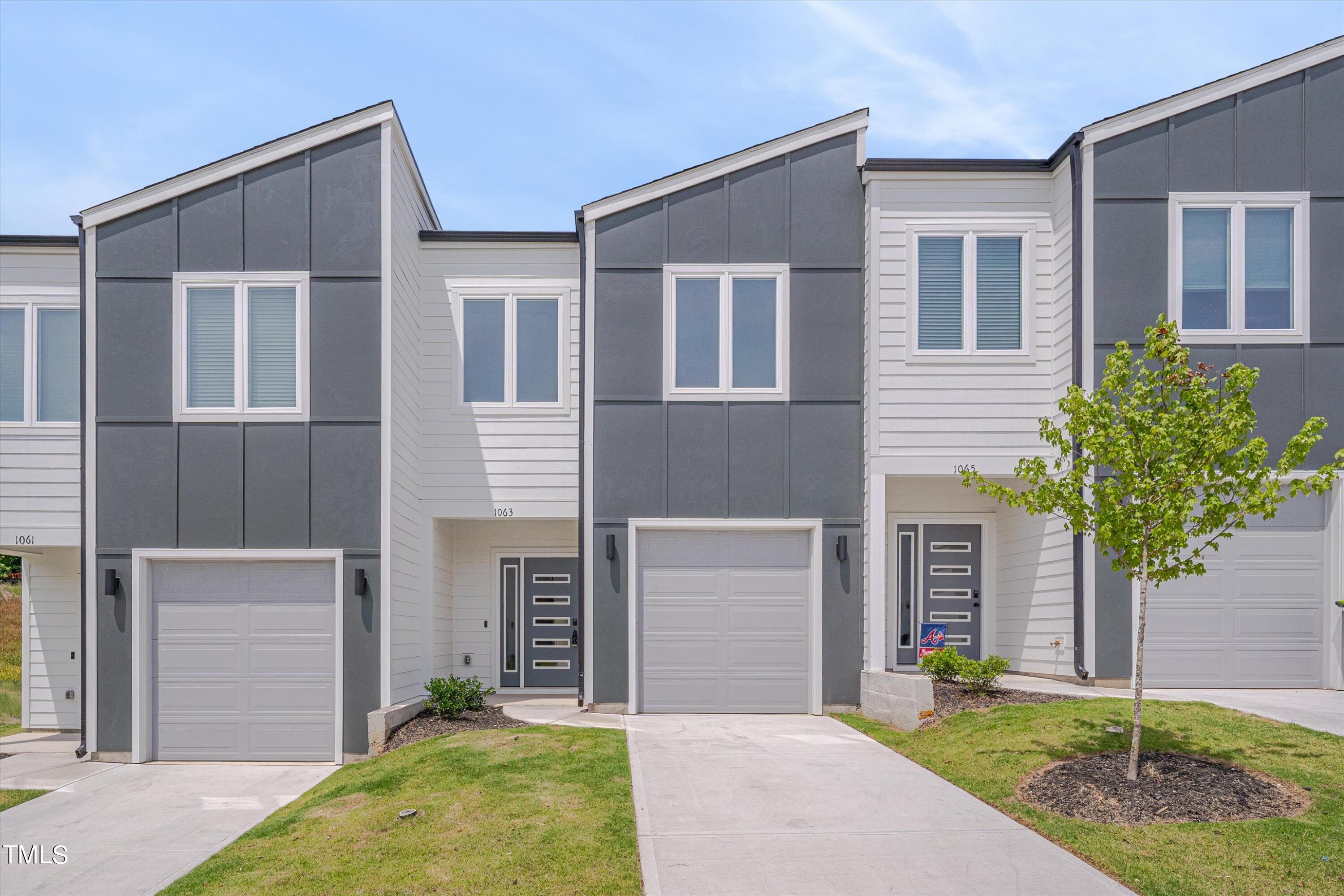 View Durham, NC 27704 townhome