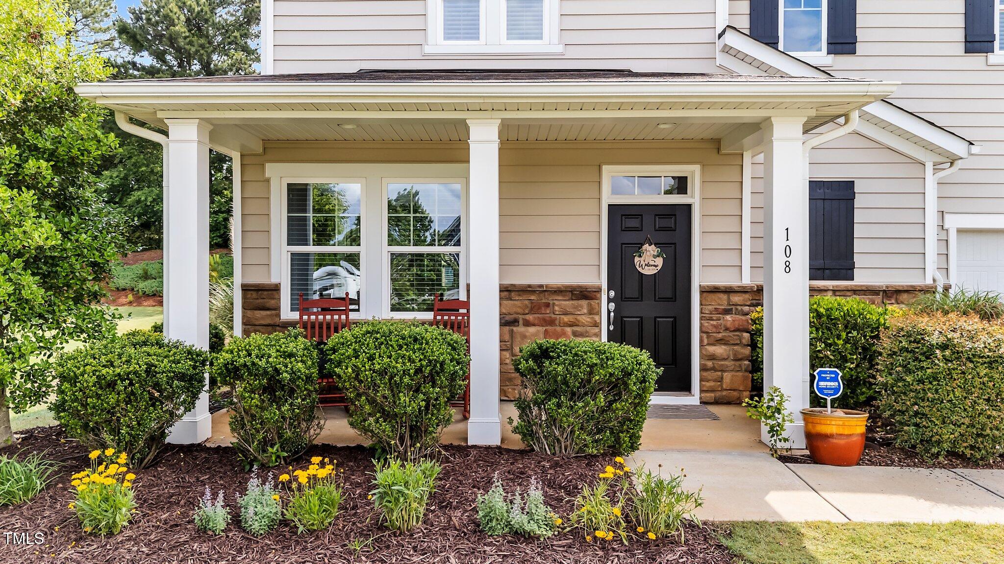 108 Yosemite Court