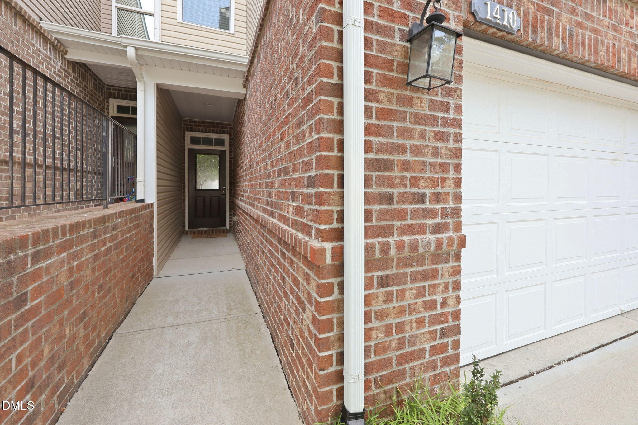 1410 Glenwater Drive