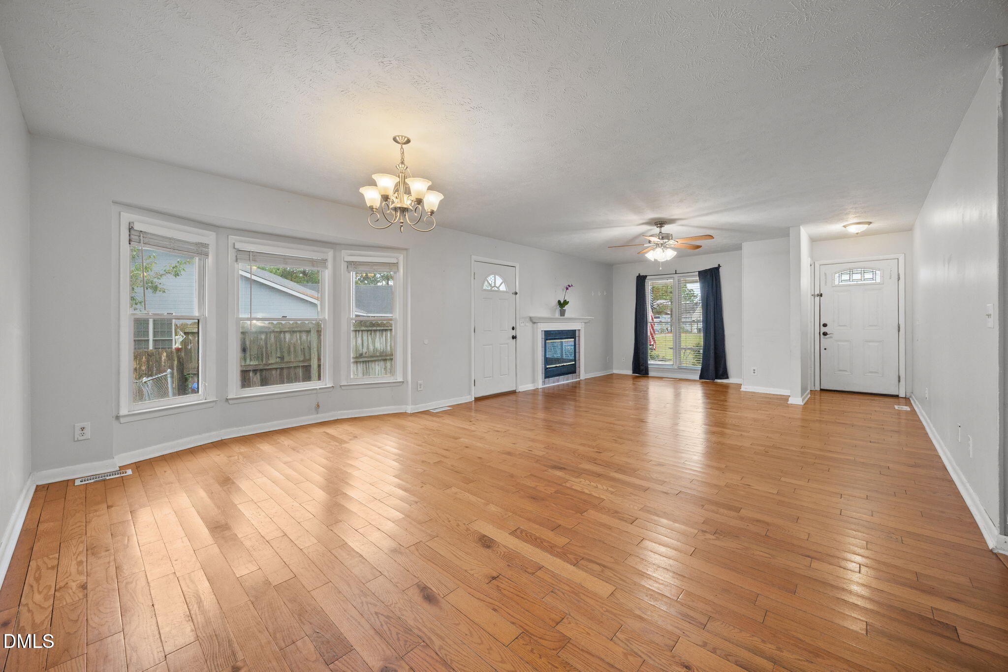 6800 Kingsgate Drive