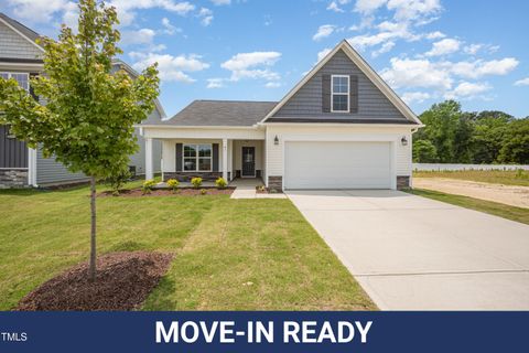 41 W Emily Gardens Drive Selma NC 27576