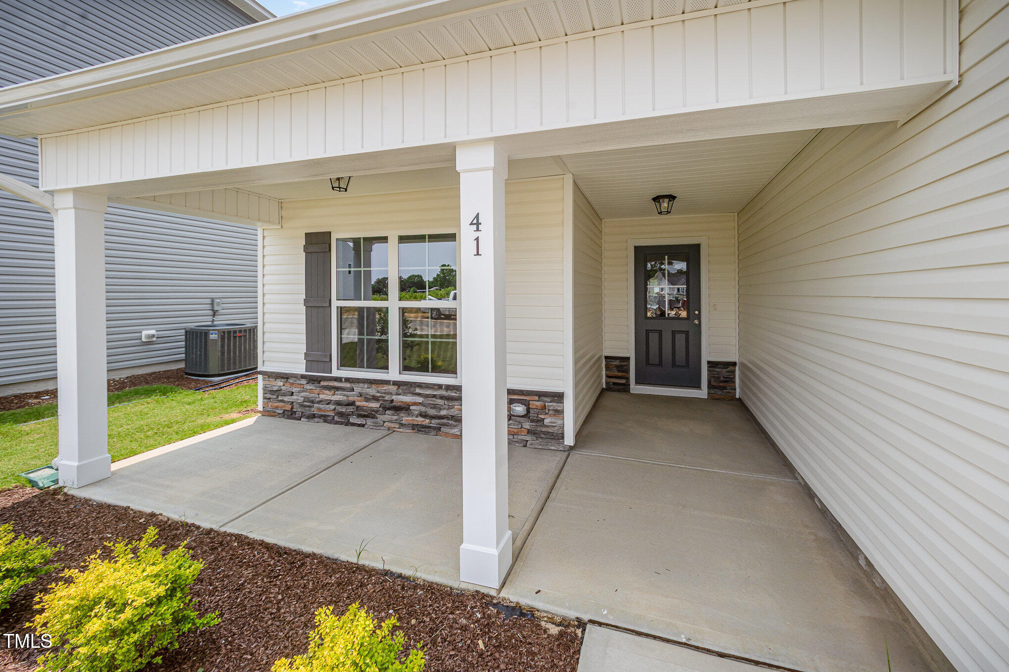 41 W Emily Gardens Drive