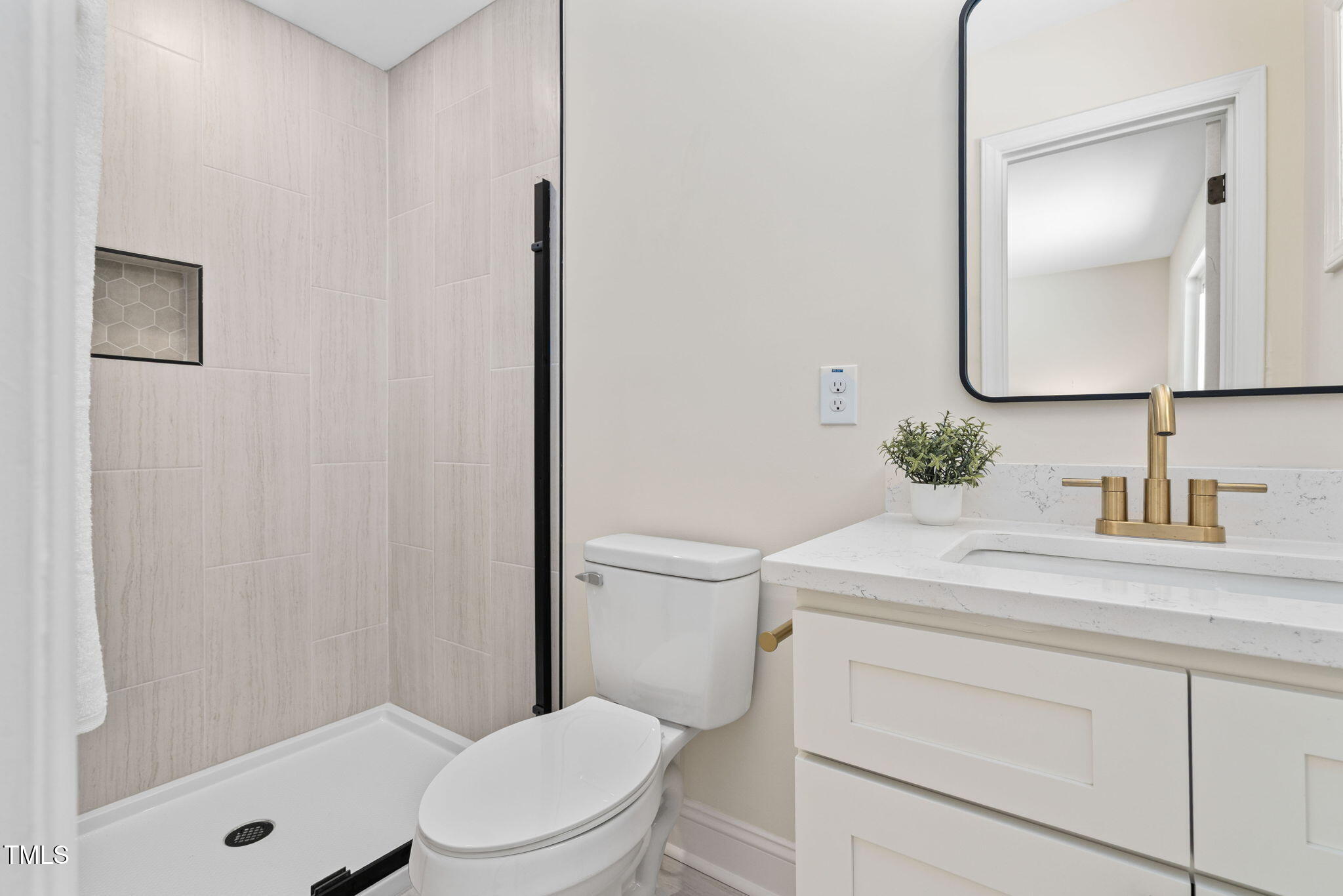 Durham, North Carolina 27713, United States, 3 Bedrooms Bedrooms, ,3 BathroomsBathrooms,Residential,Active,178648