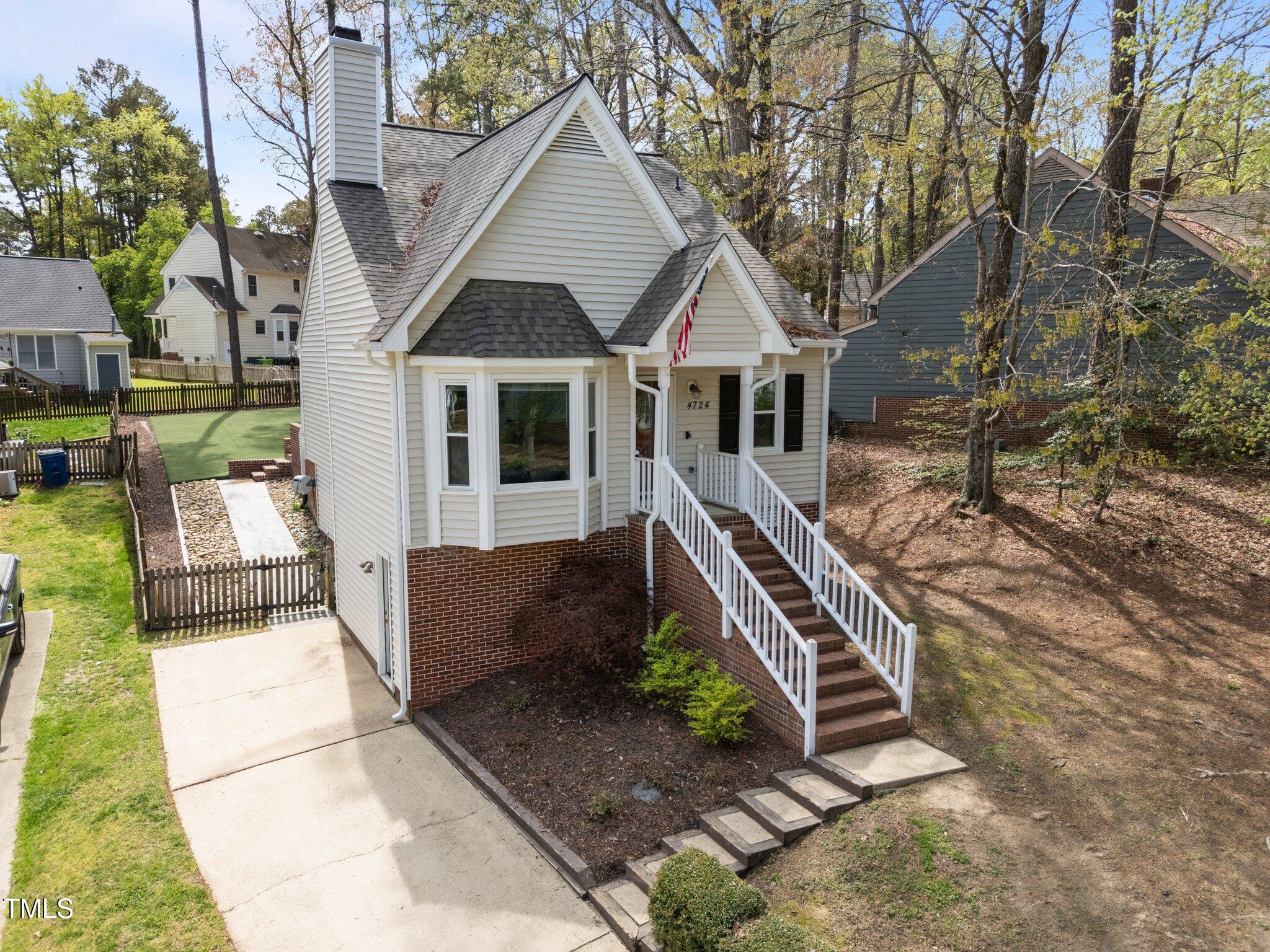 4724 Worchester Place