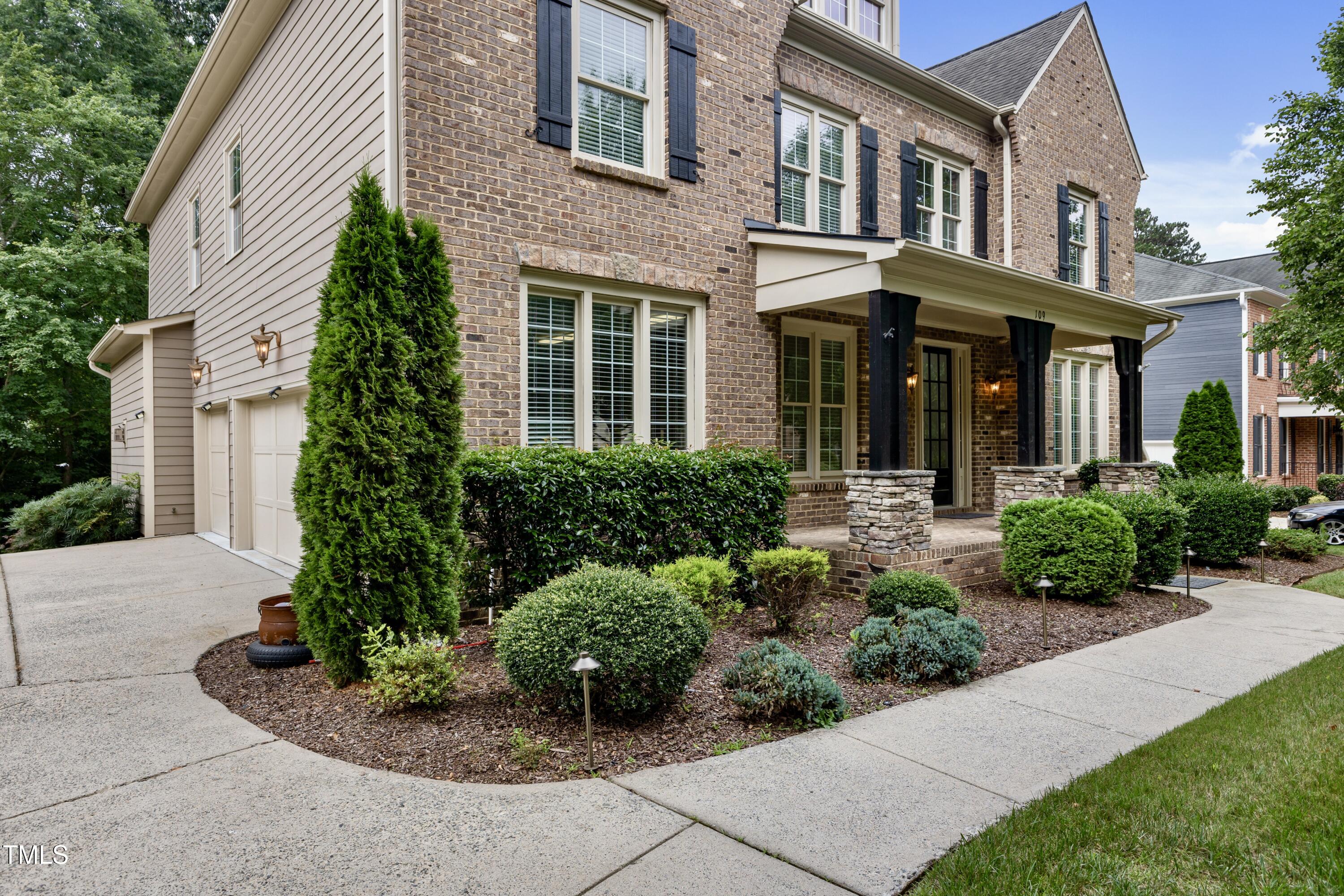 109 Aspenridge Drive