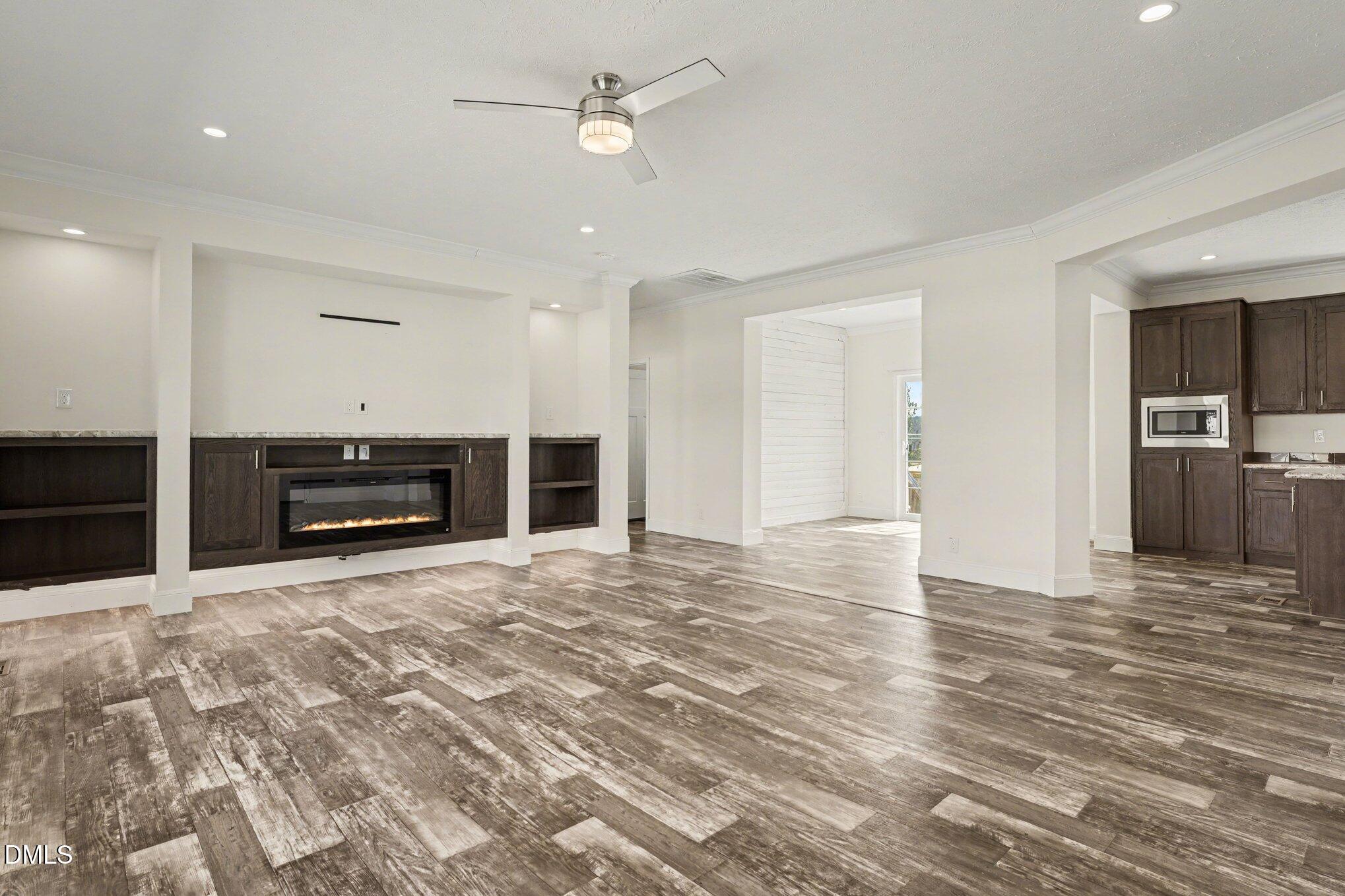 107 Cottonwood Court