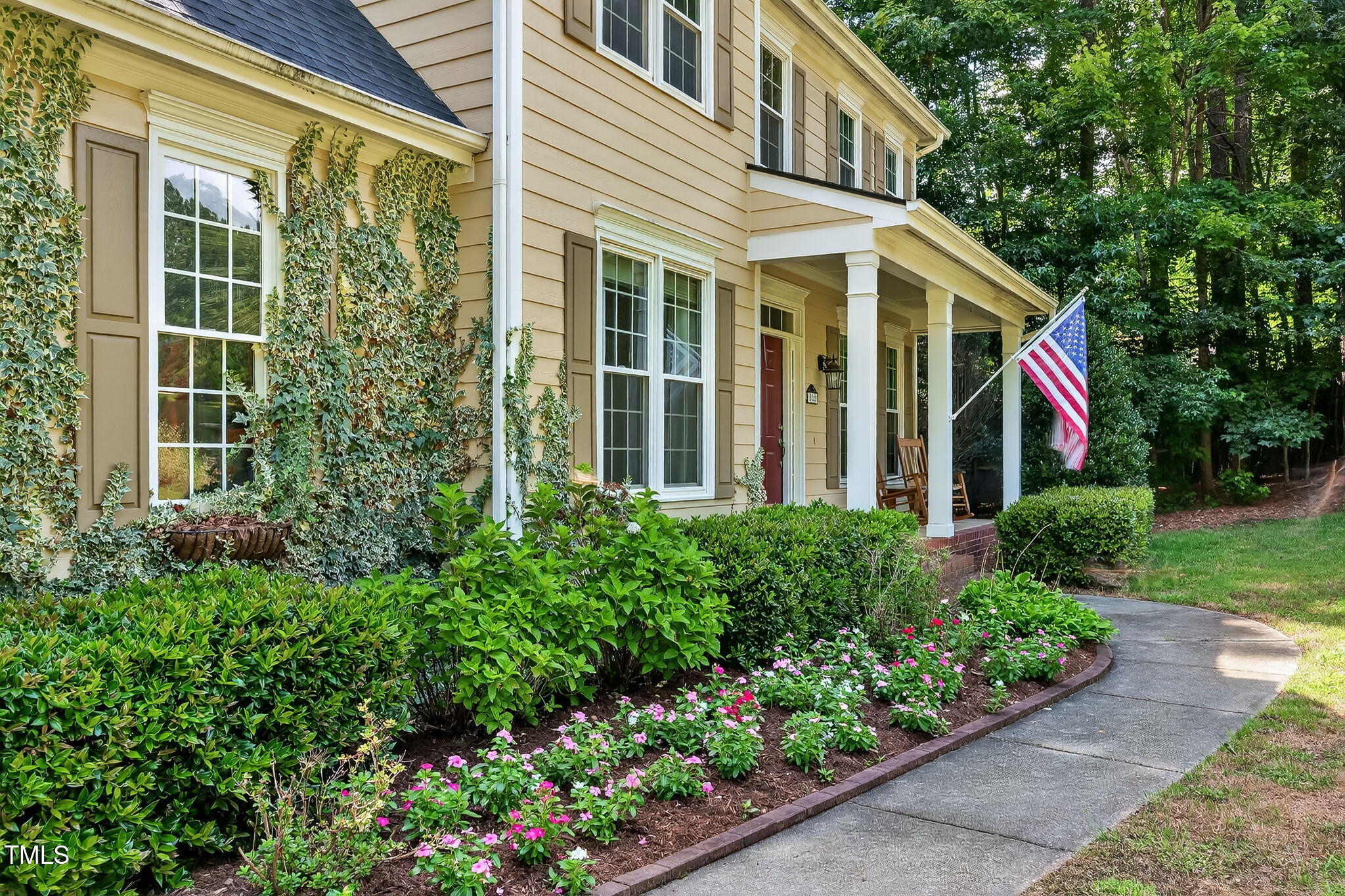 2020 Gardenbrook Drive