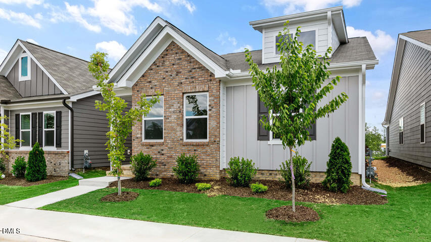 1416 Jasmine View Way