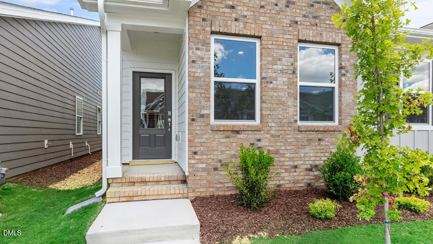 1416 Jasmine View Way