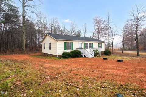 A home in Efland