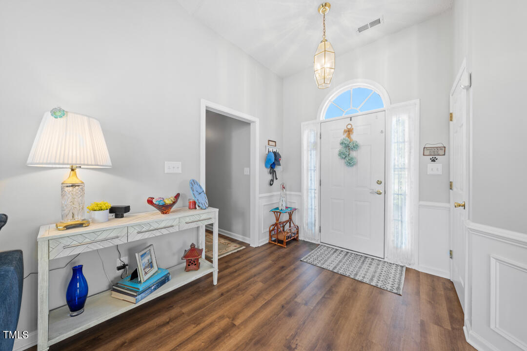406 Southshore Parkway