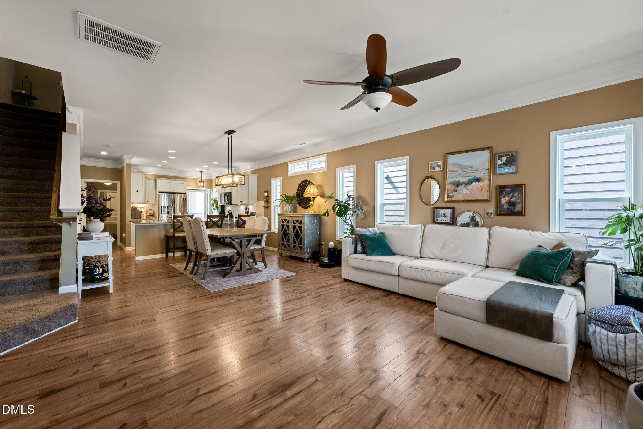 1716 Main Divide Drive