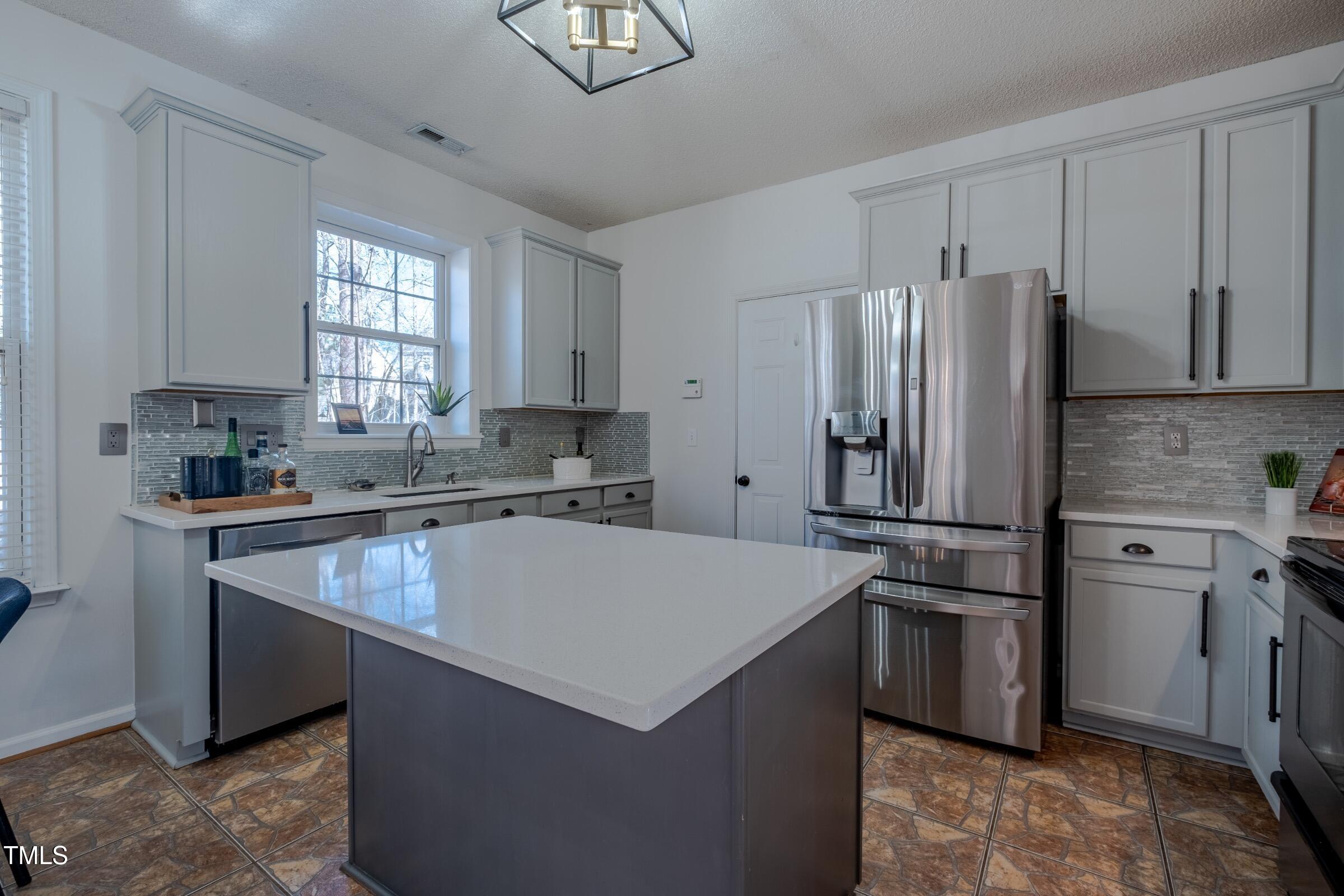 Durham, North Carolina 27713, United States, 4 Bedrooms Bedrooms, ,3 BathroomsBathrooms,Residential,Pending,11331