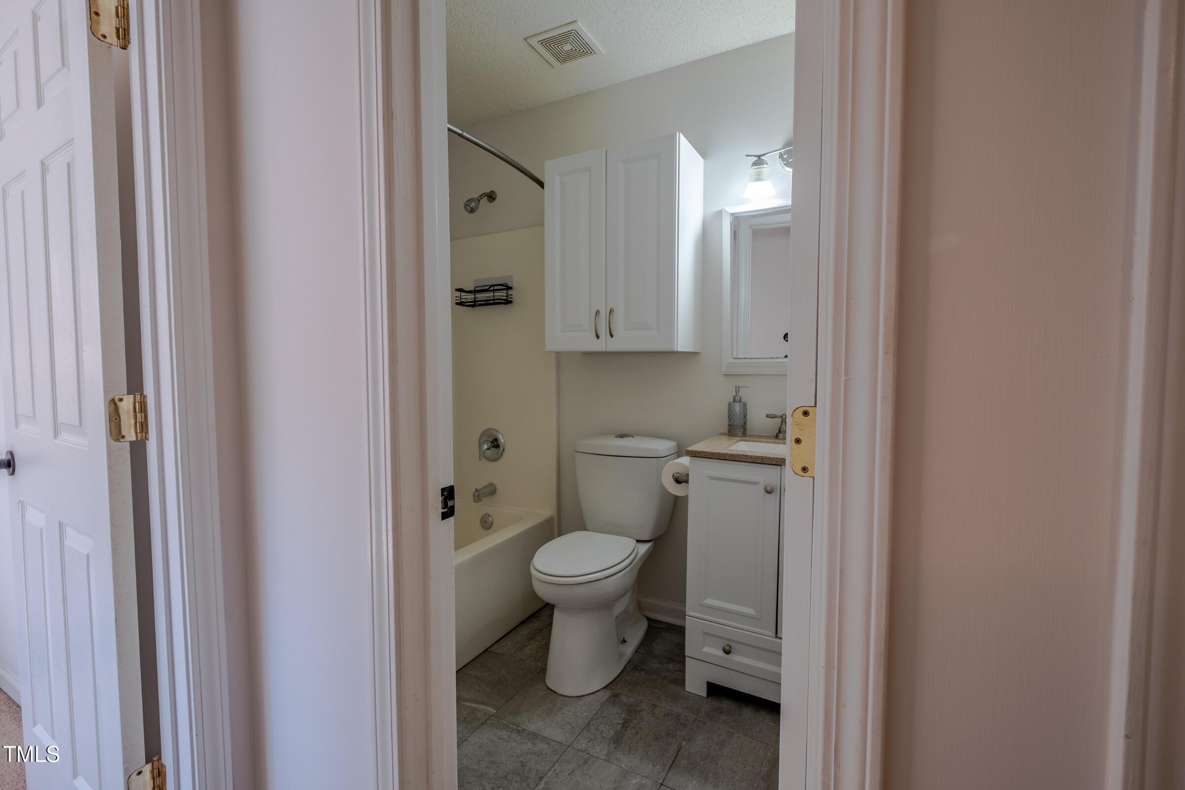 Durham, North Carolina 27713, United States, 4 Bedrooms Bedrooms, ,3 BathroomsBathrooms,Residential,Pending,11331