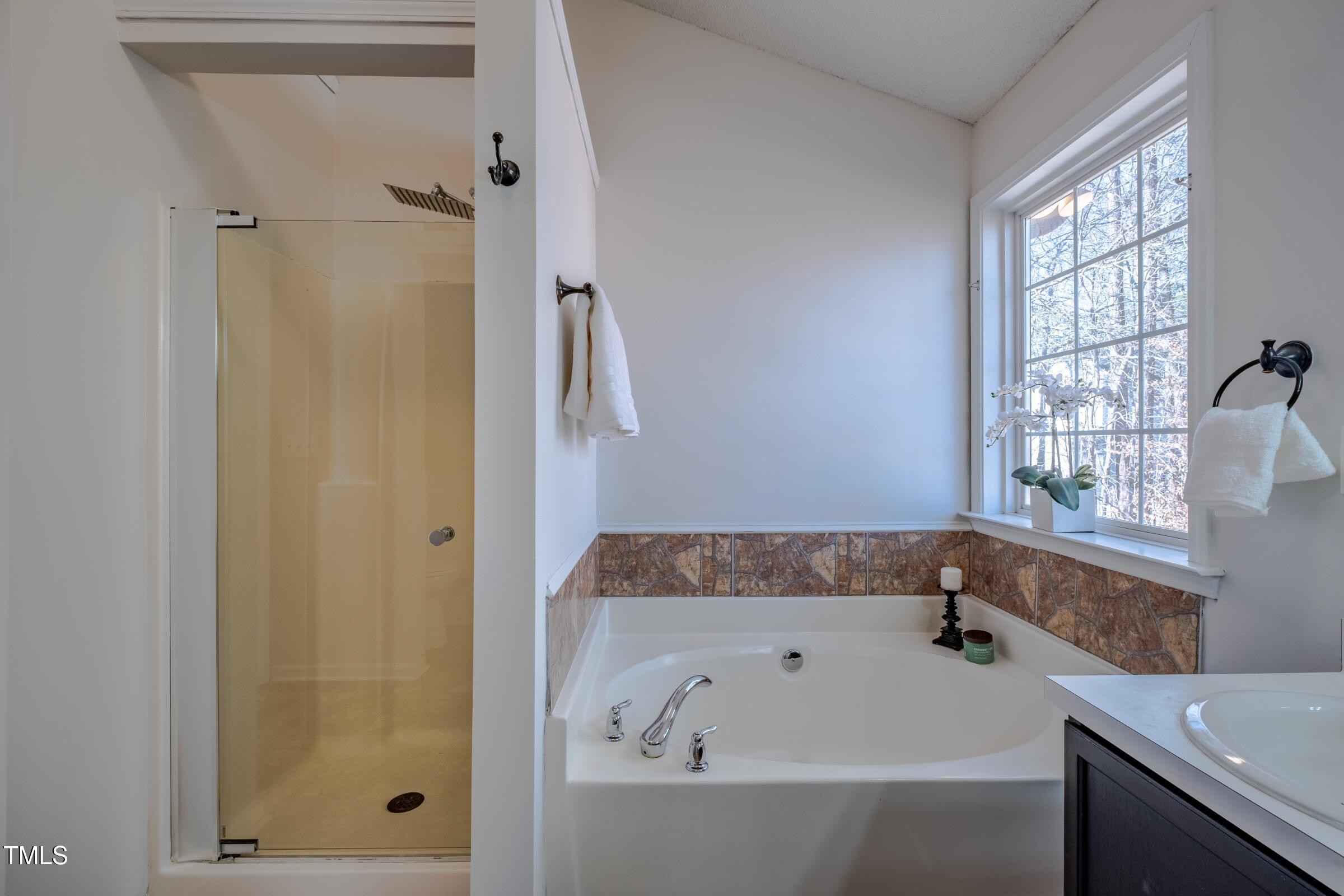 Durham, North Carolina 27713, United States, 4 Bedrooms Bedrooms, ,3 BathroomsBathrooms,Residential,Pending,11331