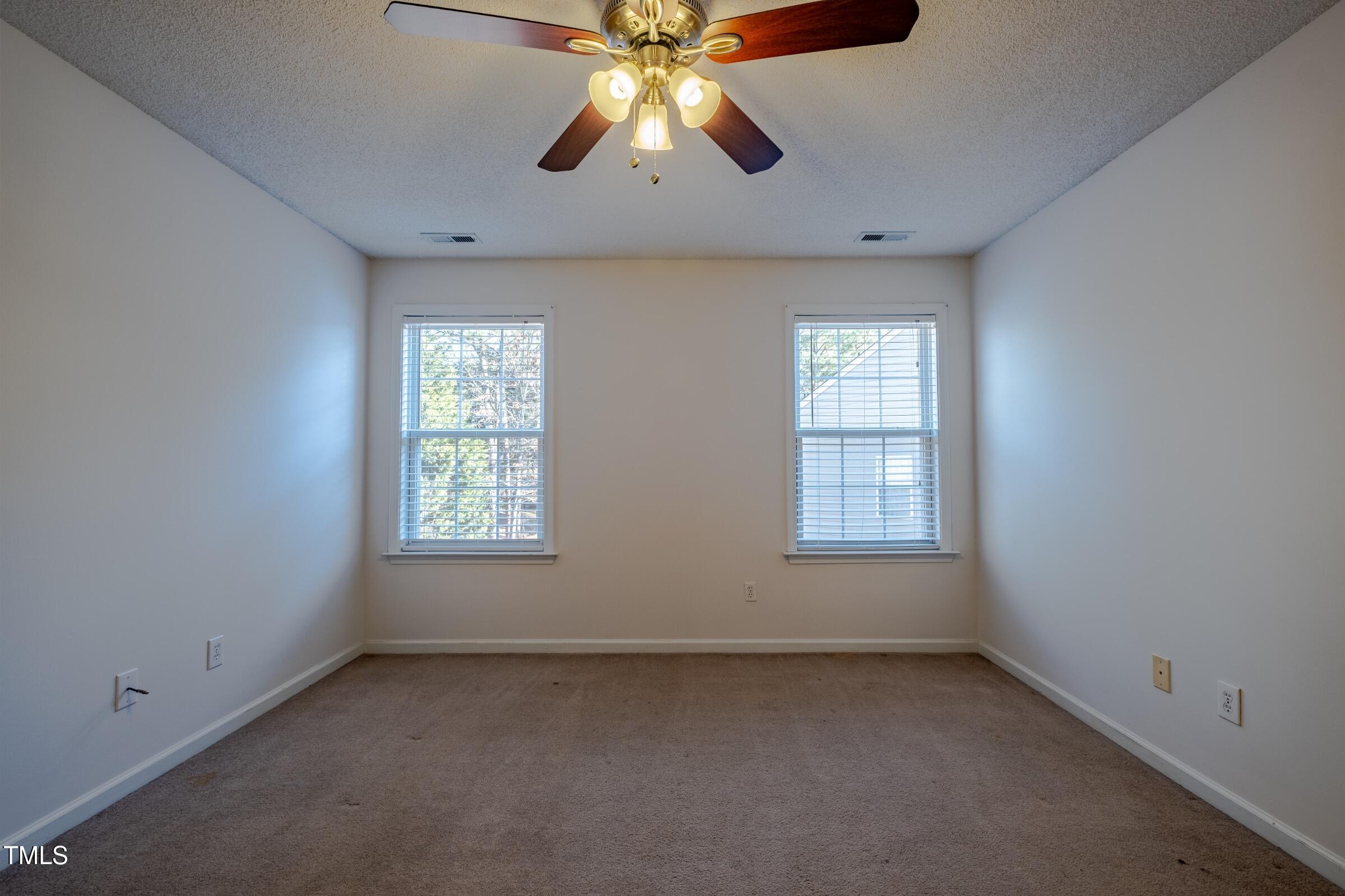 Durham, North Carolina 27713, United States, 4 Bedrooms Bedrooms, ,3 BathroomsBathrooms,Residential,Pending,11331