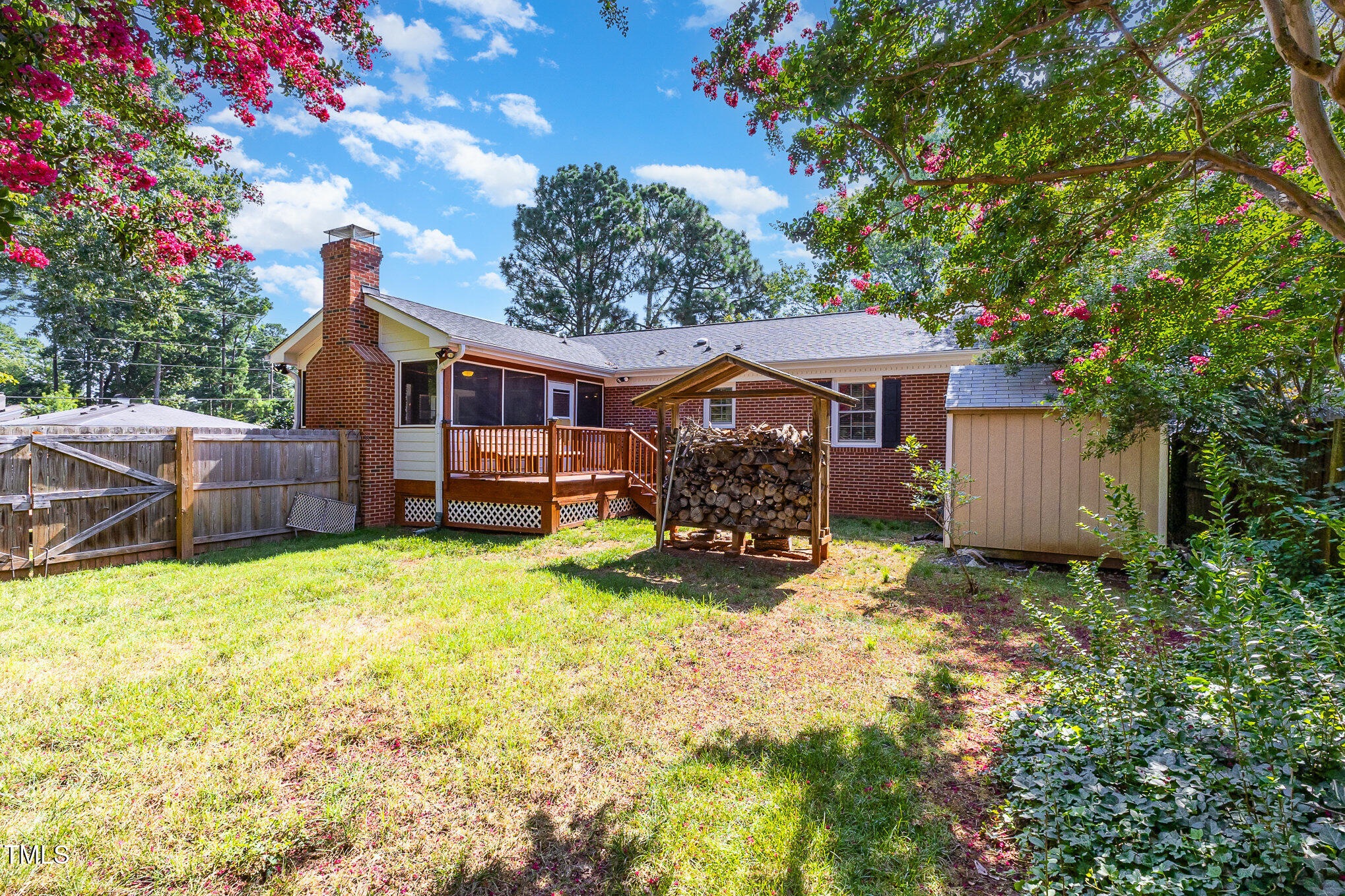 2133 Ridge Road
