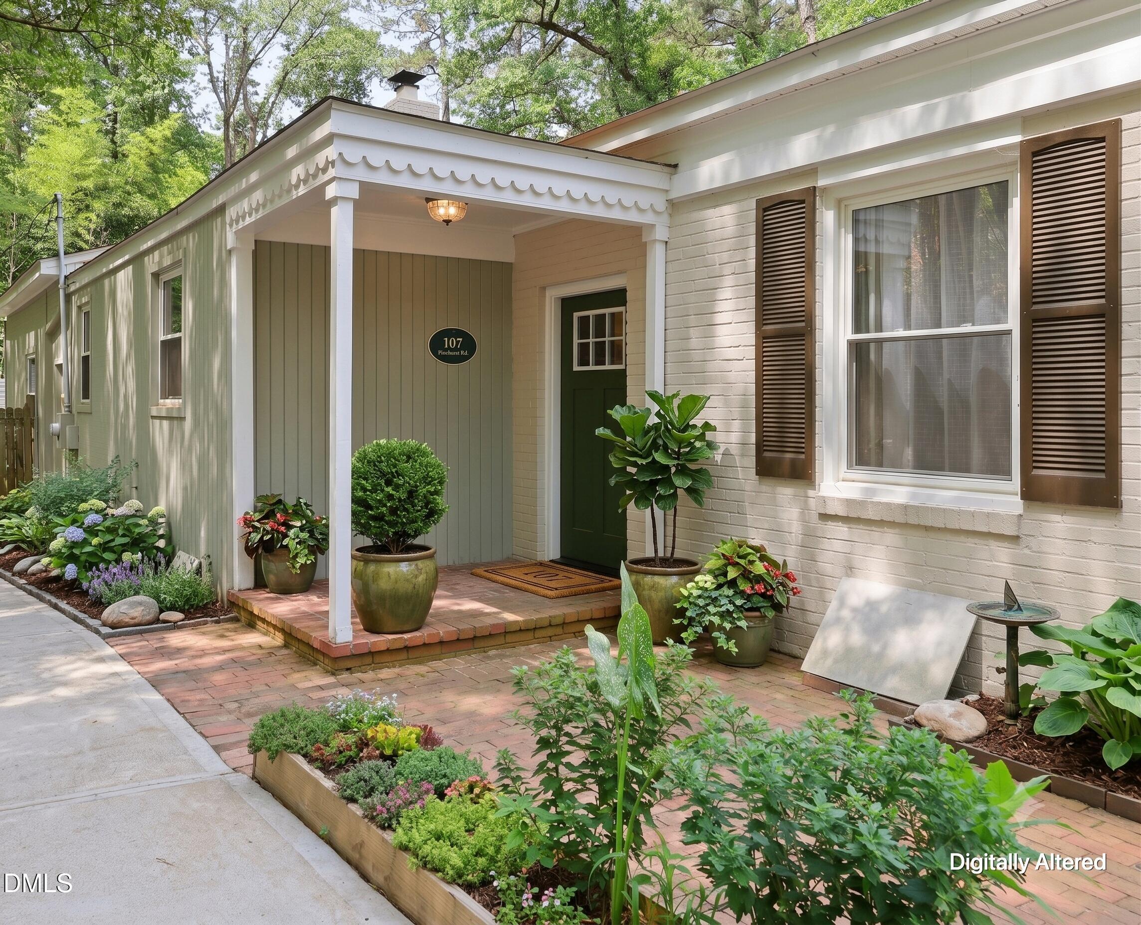 107 Pinecrest Road