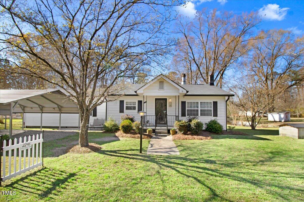 2246 Arrowhead Road