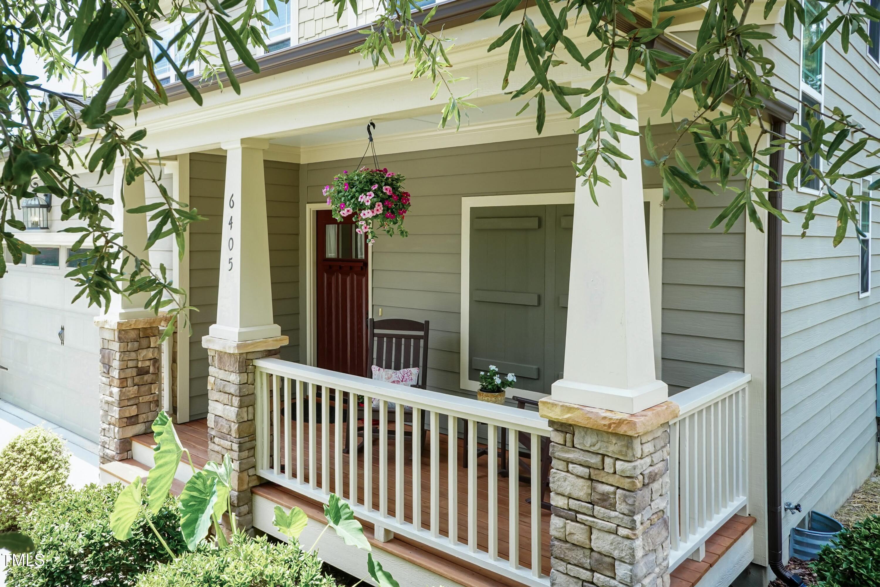 6405 Grassy Knoll Lane