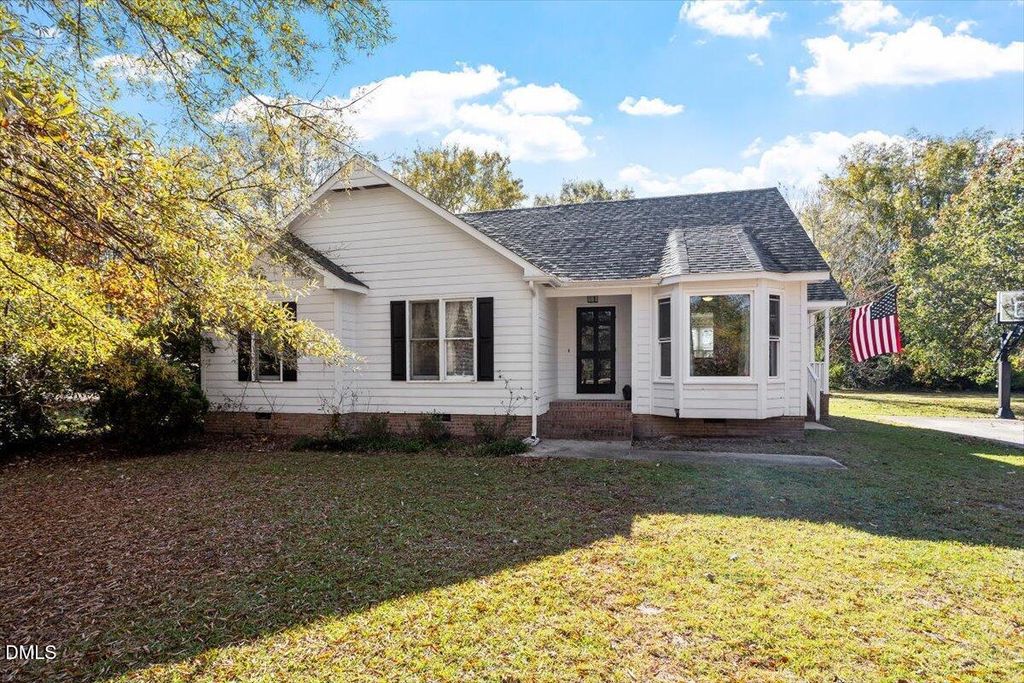 Photo of 2021 Southfort Drive, Garner, NC 27529 (MLS # 10132200)