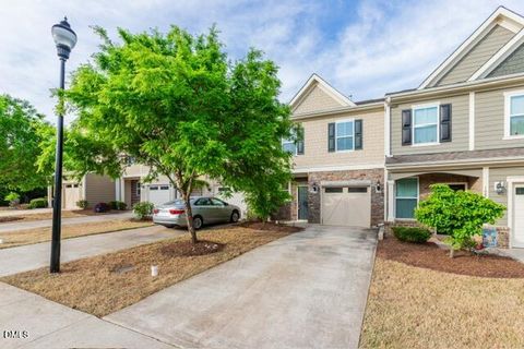 106 Pleasant Glen Lane Apex NC 27539