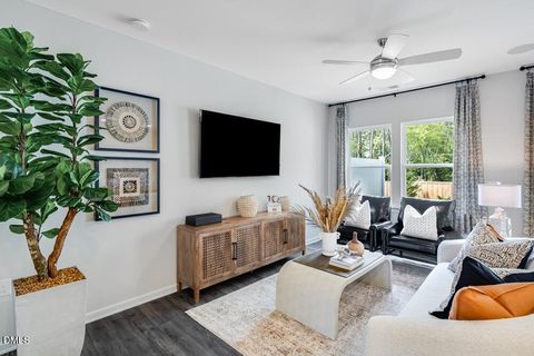 8803 Malmesbury Lane Raleigh NC 27616