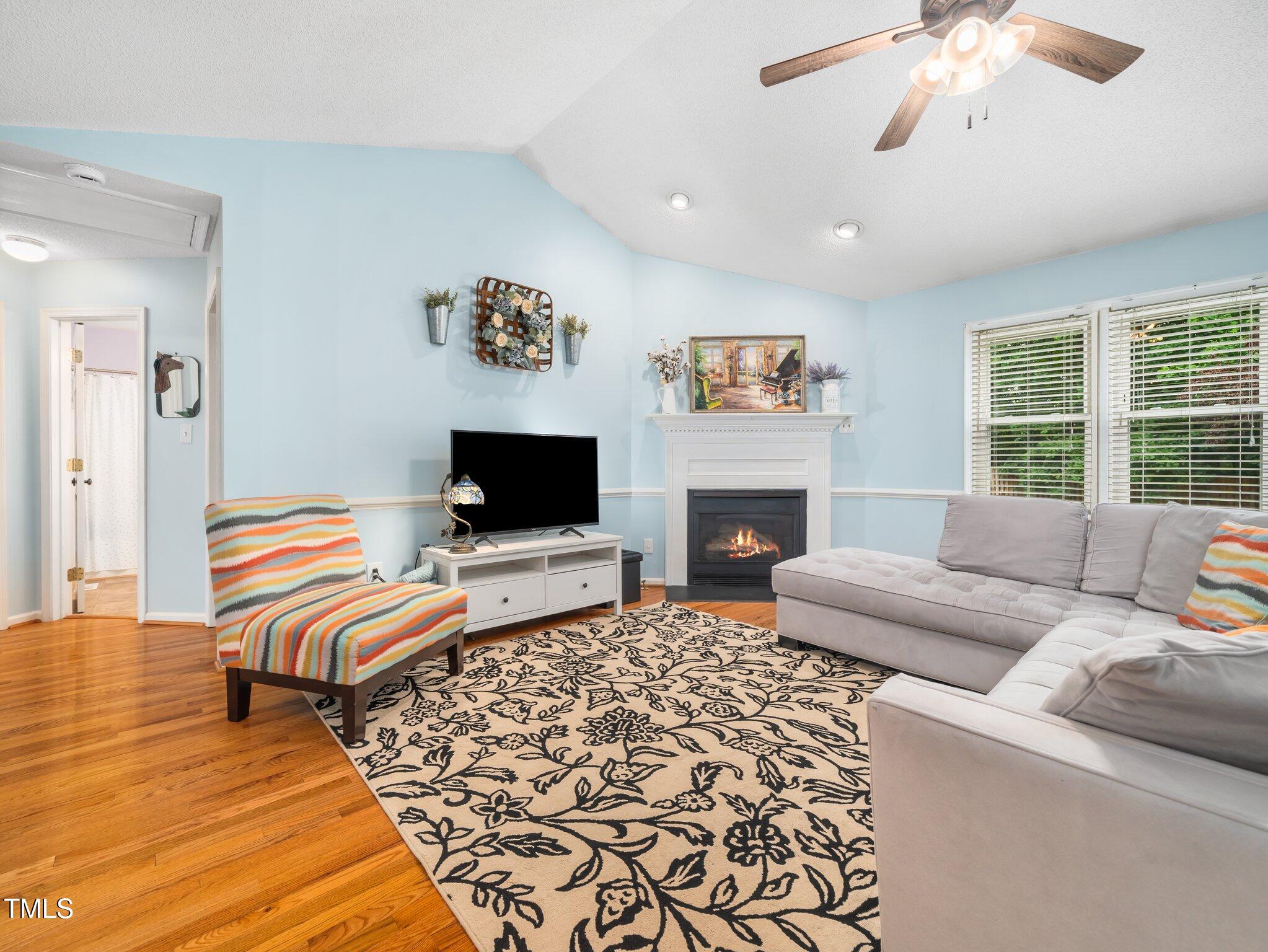 102 Heritage Ridge Court