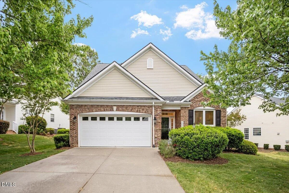 3005 Heritage Pines Drive