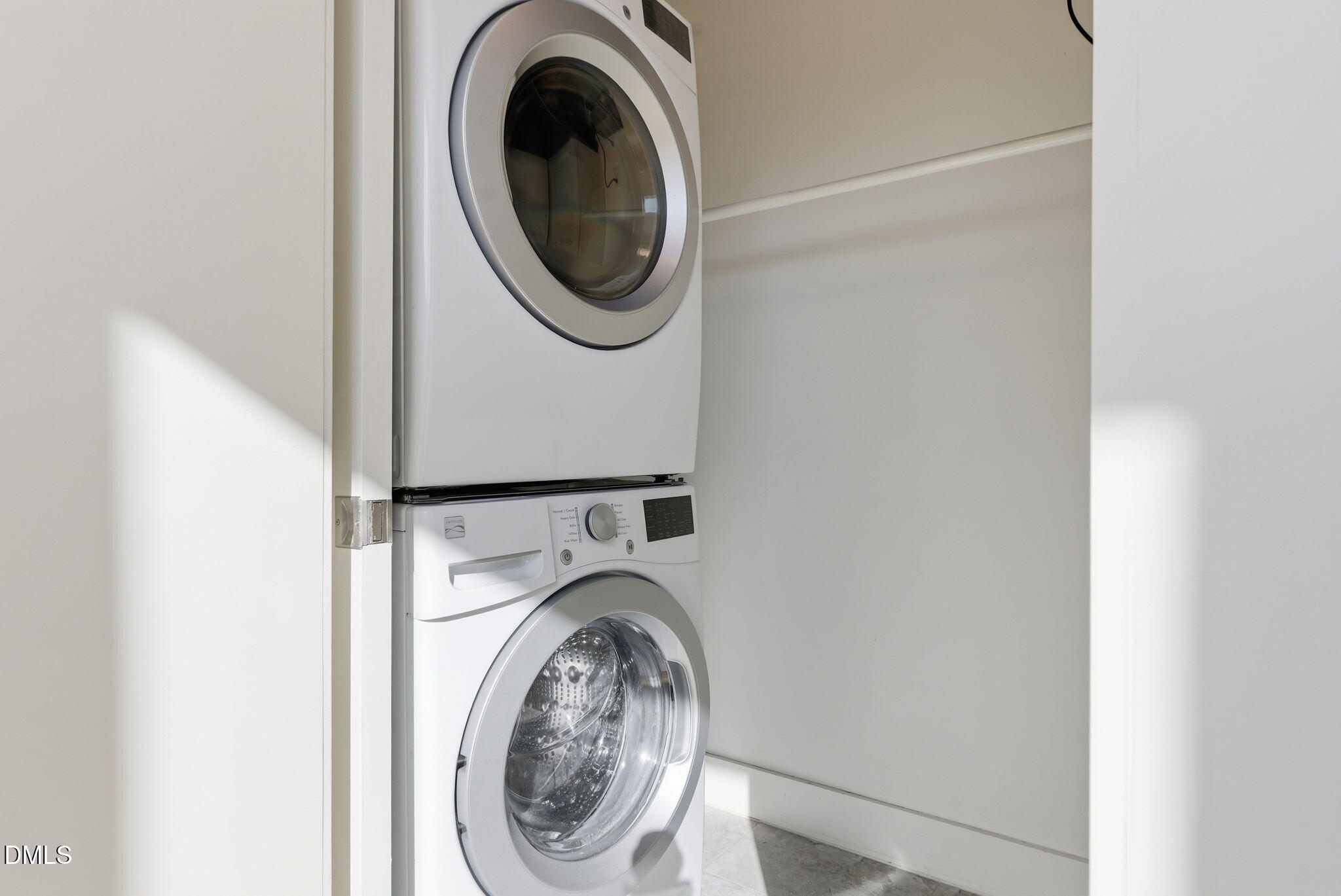 Saxapahaw, North Carolina 27340, United States, 2 Bedrooms Bedrooms, ,3 BathroomsBathrooms,Residential,Active,240397