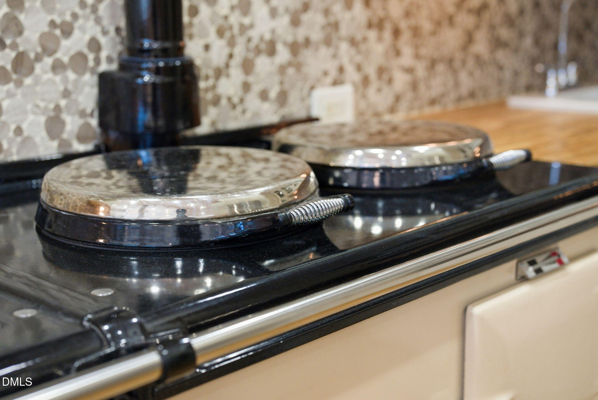 Saxapahaw, North Carolina 27340, United States, 2 Bedrooms Bedrooms, ,3 BathroomsBathrooms,Residential,Active,240397