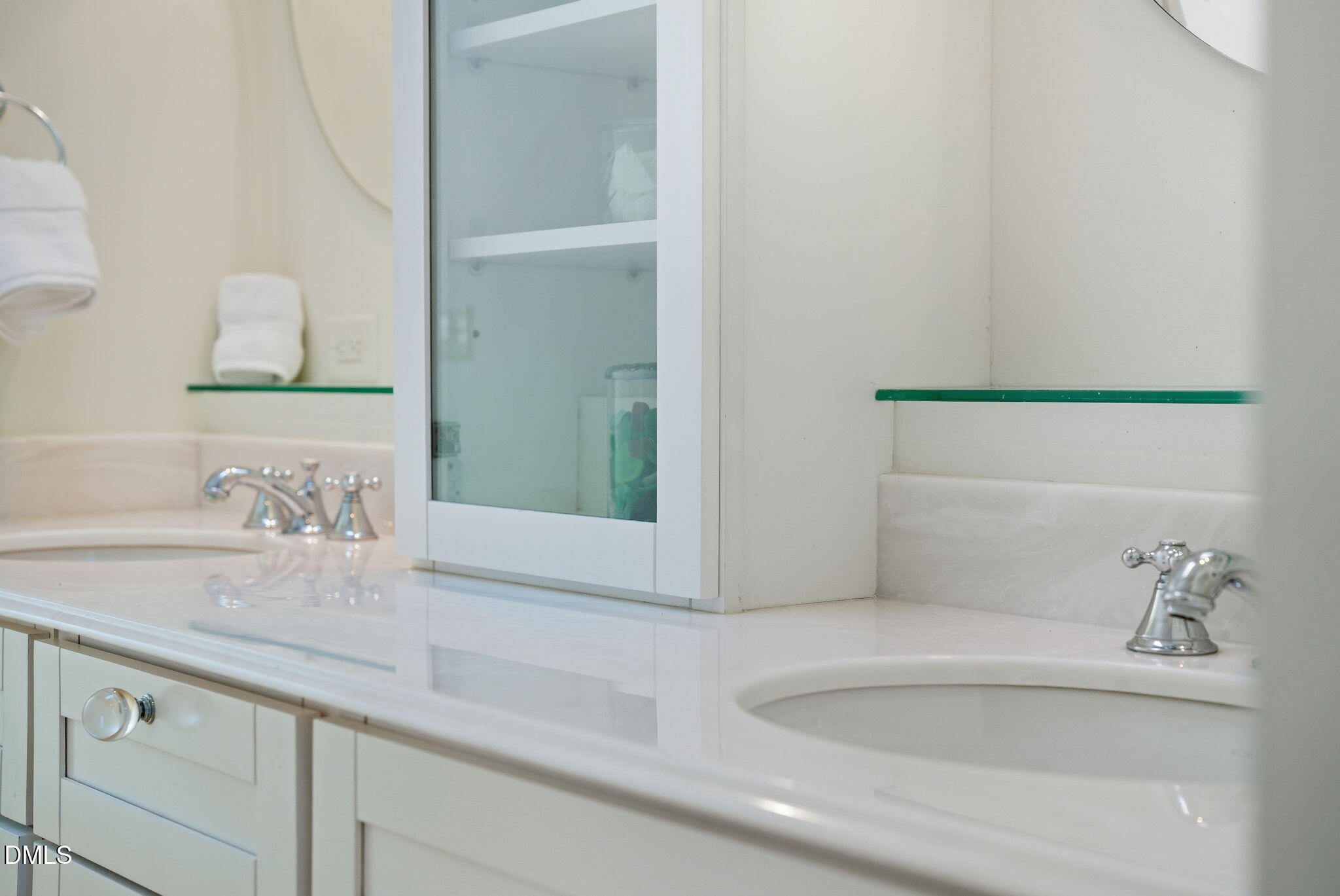 Saxapahaw, North Carolina 27340, United States, 2 Bedrooms Bedrooms, ,3 BathroomsBathrooms,Residential,Active,240397