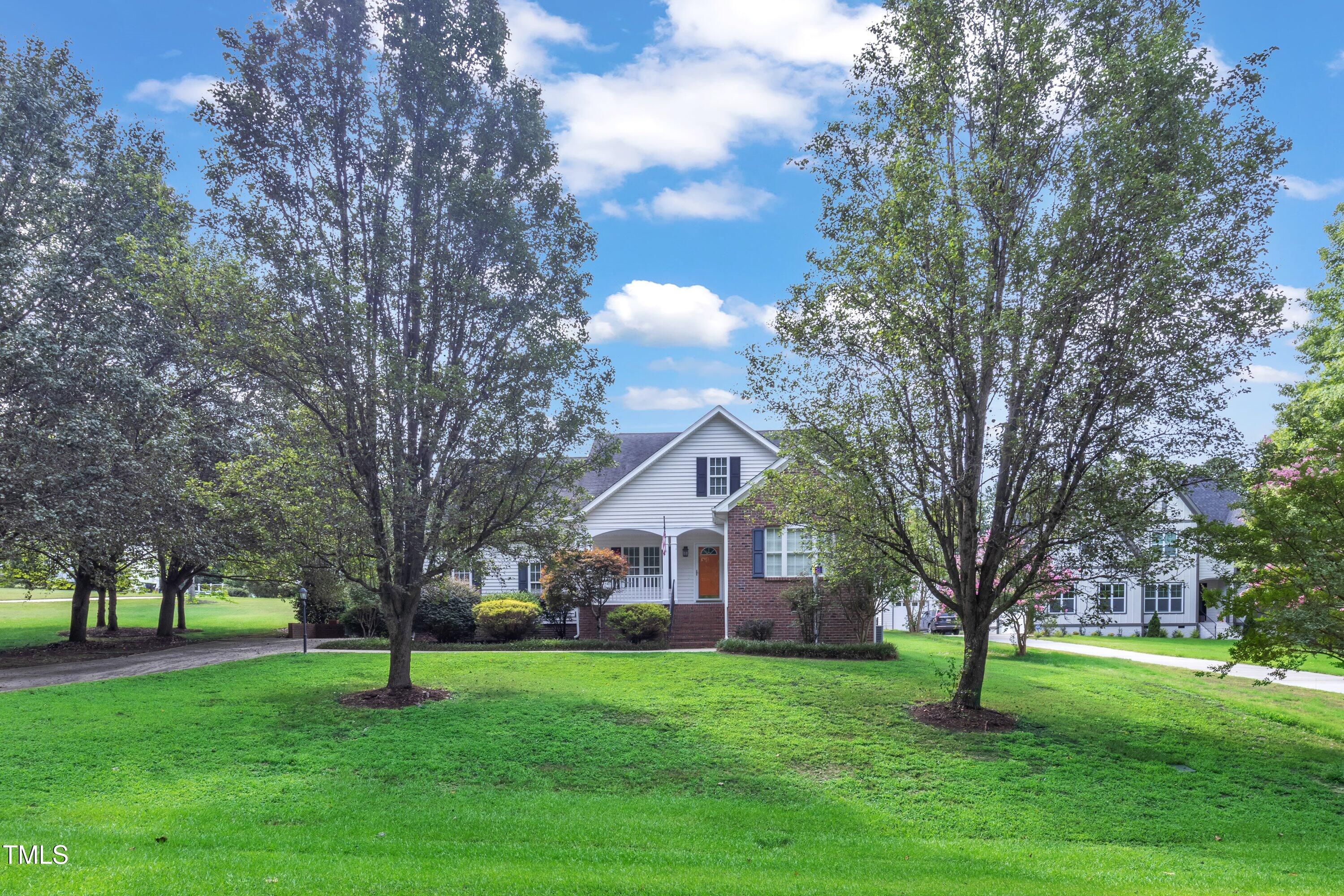 5904 Clearsprings Drive