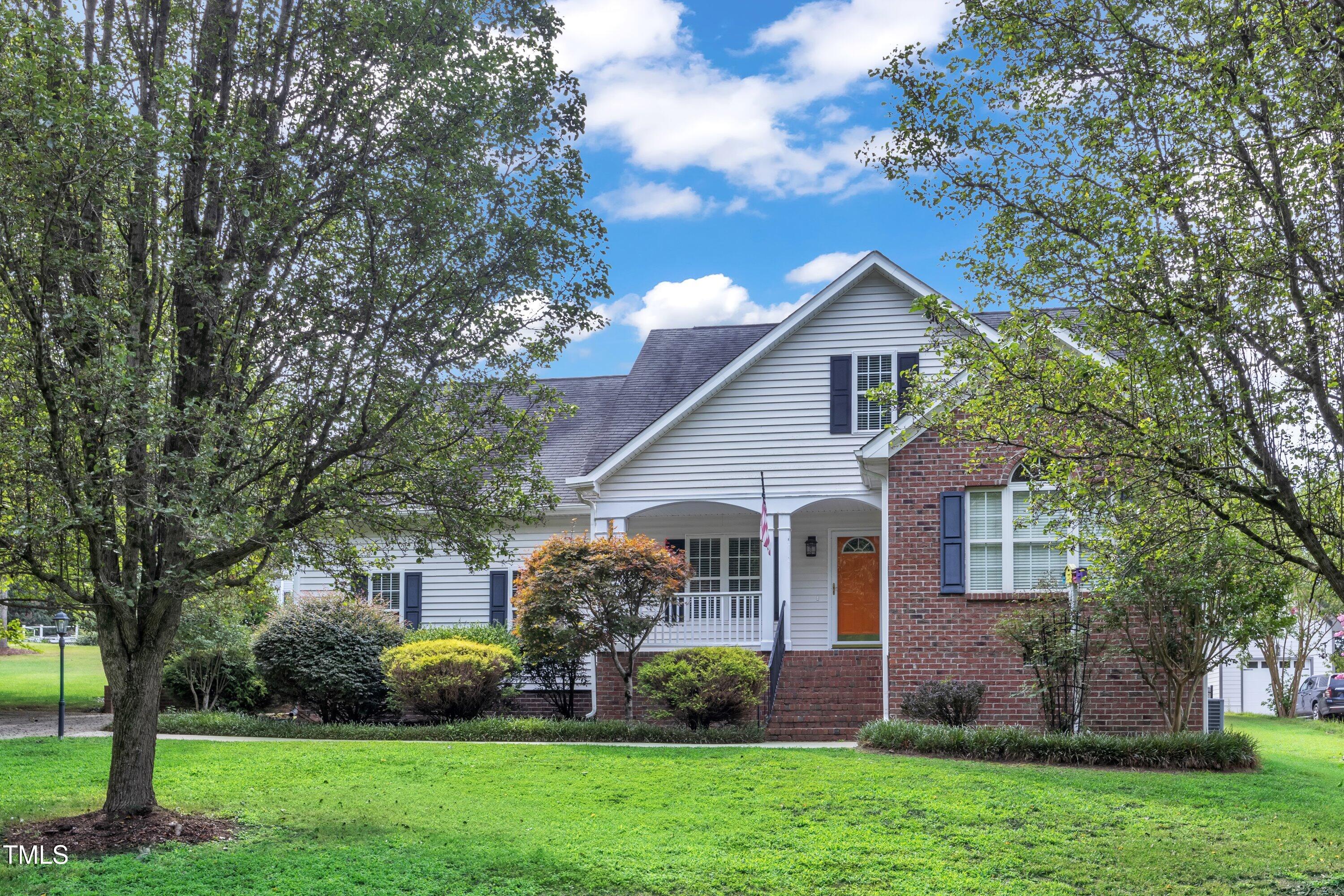 5904 Clearsprings Drive