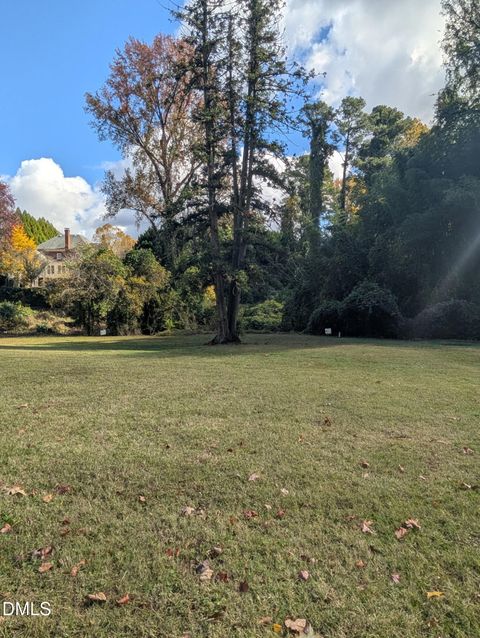 2704 Manning Place Raleigh NC 27608