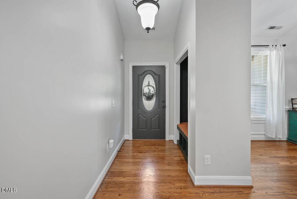77 Sherwood Lane