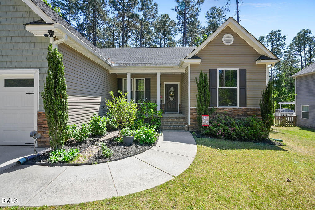 77 Sherwood Lane