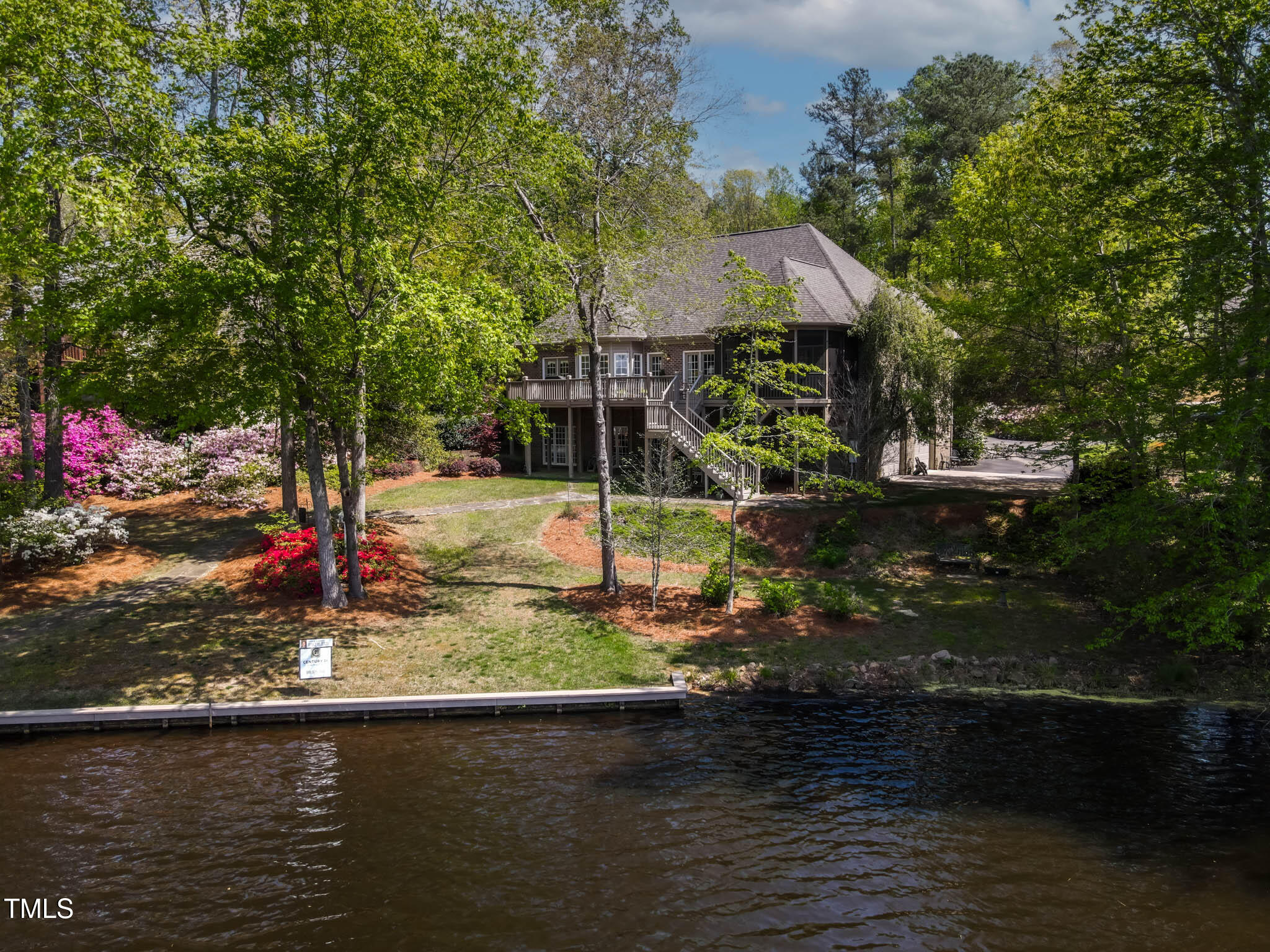 955 Sagamore Drive