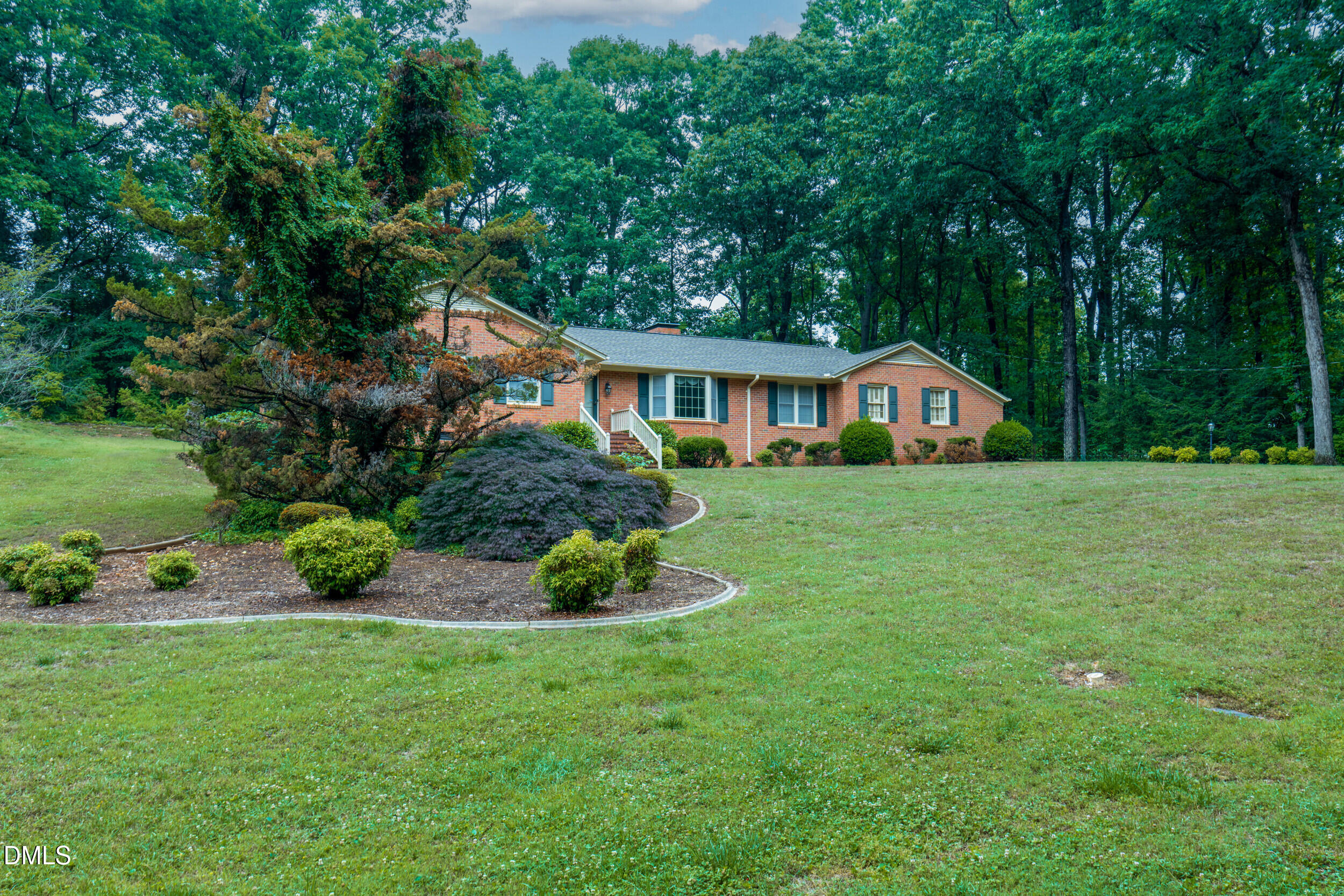 806 Cliftwood Drive